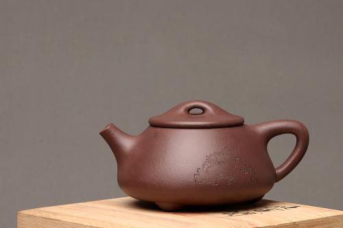 周斌紫砂壶 周斌全手作品 游心堂主人精心装饰 全手景舟石瓢 做工精致 文气佳品 原矿紫泥