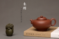 紫砂壶图片：于洪霞乙未年全手作品 妩媚多姿 原创系列之束缨 耐品佳作 - 美壶网