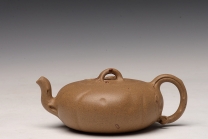 紫砂壶图片：高雪琴新作 优质老段泥 贴叶灵动 大口实用 全手春趣 - 美壶网