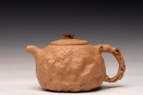 紫砂壶图片：谢多莲丙申初夏 肌理自然生动  全手小龚春 古朴之味 - 美壶网