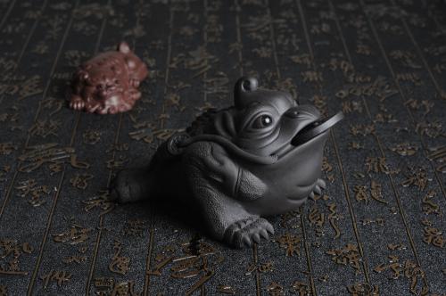 美壶定制紫砂壶 美宠特惠 独角醉美招财金蟾茶宠 原矿黑泥