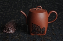 紫砂壶图片：何瑞精心装饰全手工舍得套组6件套 - 美壶网