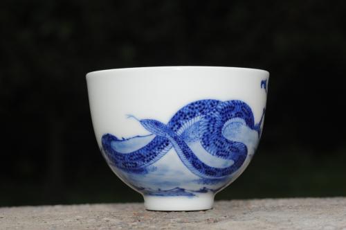 古月山房紫砂壶 生肖蛇 景德镇全手工手绘青花主人杯  