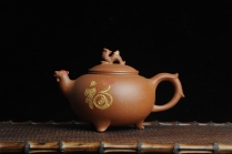 紫砂壶图片：美壶特惠 金鸡纳福 寓意吉祥富贵 - 美壶网