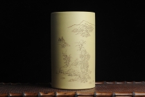 紫砂壶图片：美筒特惠 精品山水高帽笔筒五式  老师不打草稿直接空刻 一气呵成 - 美壶网