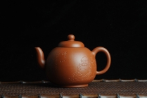 紫砂壶图片：优质赵庄朱泥全手工明式思裕  方健双刀文气装饰禅心图 - 美壶网