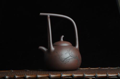司磊紫砂壶 全手工精品东坡提梁壶 难度大 精心装饰梅花 暗香袭来 原矿紫泥