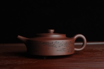 紫砂壶图片：美壶特惠 曼生周盘 通景山水 做工超精致 茶人醉爱 - 美壶网