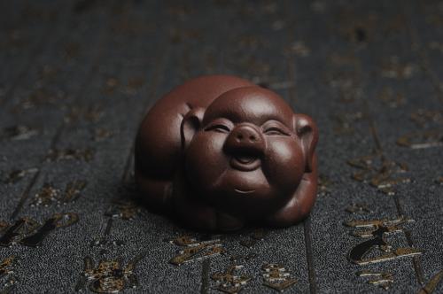 美壶定制紫砂壶 美宠特惠 精工好料福气猪茶宠摆件 灰常可爱 长6.3cm高3.5cm 原矿紫泥