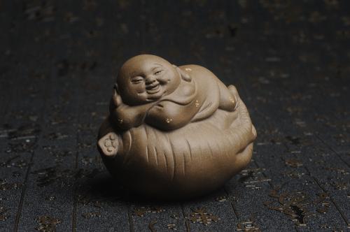 美壶定制紫砂壶 美宠特惠 精工老青段如意人生茶宠摆件 神态细腻 长9cm宽7cm高7cm 