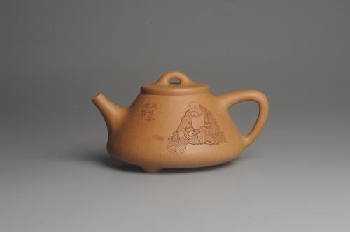 周小培紫砂壶 油润老黄段泥(此泥料属于家藏老料！油润无比，识者自知！)全手工子冶石瓢 装饰人物 特文气 老段泥