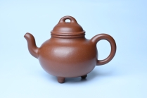 紫砂壶图片:潜力股周小培老师 特好清水泥全手工过桥乳鼎壶 期待与您结缘 - 美壶网