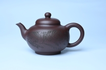 紫砂壶图片:油润黄龙山底槽青 全手工熹微壶 文气装饰 虎啸山林 期待与您结缘 - 美壶网