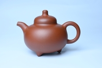 紫砂壶图片:潜力股周小培老师 老师家藏黄龙山一号井小红泥 全手工乳鼎壶 - 美壶网