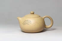 紫砂壶图片：西施（本山绿泥 周志龙教授题字） - 美壶网