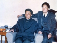 紫砂壶图片：与壶艺泰斗顾景舟大师合影 - 美壶网