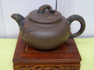 紫砂壶图片：薄胎梅花 - 美壶网