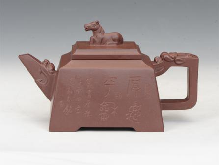 周建芬紫砂壶 龙马精神 