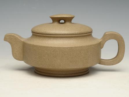 蒋彩萍紫砂壶 玉璧 泥料：段泥 350cc 