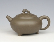 紫砂壶图片：三足龙壶  - 美壶网