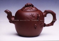 紫砂壶图片：松鼠葡萄 - 美壶网