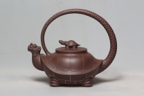 紫砂壶图片：逸寿提梁 - 美壶网