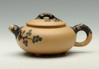 紫砂壶图片：黄金段劲松 - 美壶网