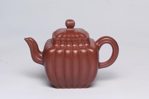 魏顺妹紫砂壶 筋纹方器 