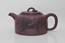 紫砂壶图片：仿古井栏壶（中国美院著名画家张留中书画） - 美壶网