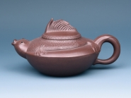 紫砂壶图片：年年有余 - 美壶网