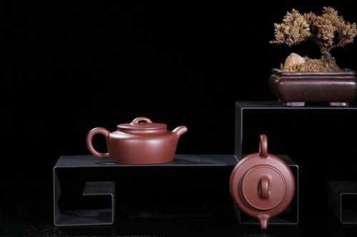 闵军紫砂壶 过桥扁腹 