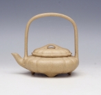 紫砂壶图片：菱花提梁 - 美壶网