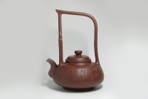 紫砂壶图片：涌泉提梁 - 美壶网