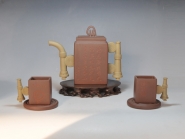 紫砂壶图片：消防（岁岁平安） 500CC 清水泥 - 美壶网