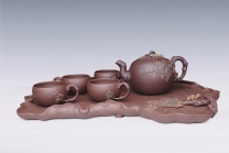 紫砂壶图片：松树葡萄套具 - 美壶网