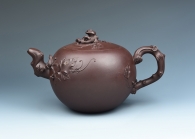 紫砂壶图片：松鼠葡萄壶 - 美壶网