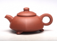 紫砂壶图片：三足六方 - 美壶网