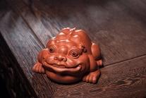 紫砂壶图片：狴犴 - 美壶网