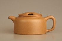 紫砂壶图片：牛盖莲子 - 美壶网