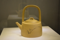 紫砂壶图片：曼生提梁 天津美术学院霍春阳教授书画 - 美壶网