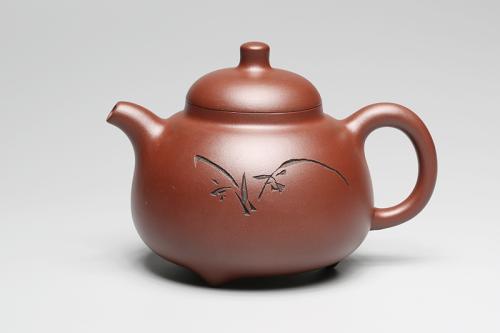 蒋泽军紫砂壶 乳鼎（霍春阳书画） 