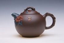 紫砂壶图片：凤穿牡丹 - 美壶网