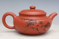 紫砂壶图片：朱泥仿古杨洋制厉上清刻 - 美壶网