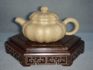紫砂壶图片：葵仿古壶 - 美壶网