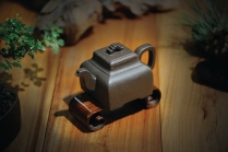 紫砂壶图片：四方桥顶 - 美壶网