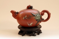 紫砂壶图片：松鼠葡萄 - 美壶网