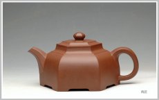 紫砂壶图片：孤品 法度深严 大气磅礴 全手工 资深收藏级 六方城壶 已出 - 美壶网