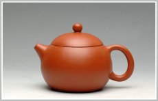 紫砂壶图片：紫砂爱好者必入之全手倒把西施 优质好朱泥 - 美壶网