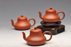 紫砂壶图片：型摹古韵  松竹梅 全手小君德 把玩实用 张听刚老师装饰  - 美壶网