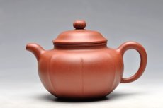 紫砂壶图片：优质底料 吴杰新作 值得期待 全手筋纹莲子 - 美壶网